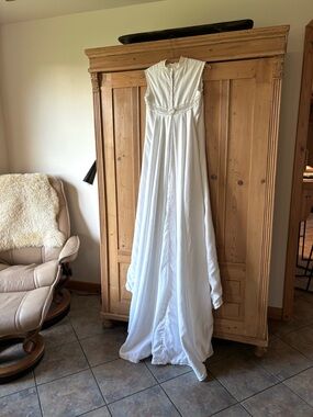 Vintage 60’s Linen Wedding Dress